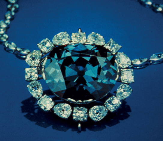 Le diamant bleu Hope